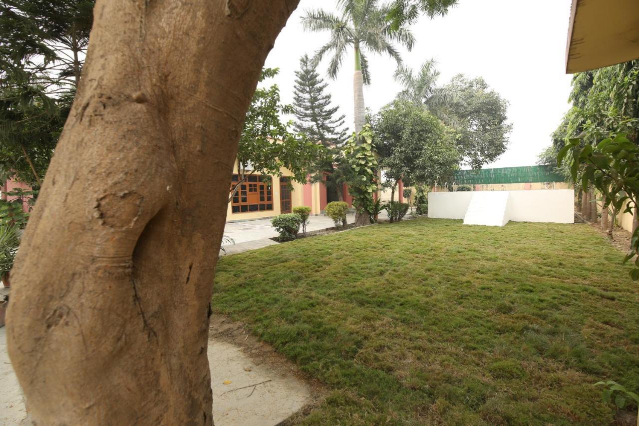 The Karnal Resort Kültér fotó