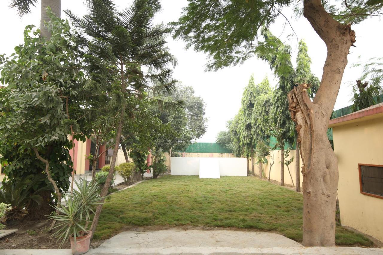 The Karnal Resort Kültér fotó